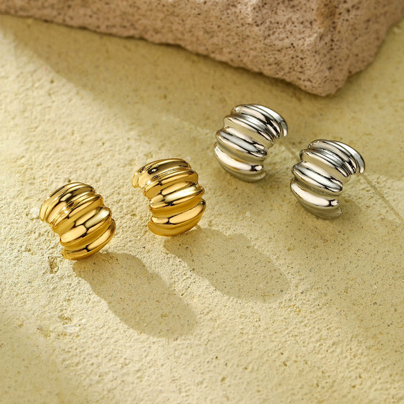 Wholesale Minimalist Stainless Steel Pleated Irregular Earrings With Electroplating