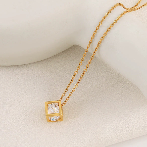 Wholesale Minimalist Three Dimensional Hollow Square Titanium Steel Necklace For Women With Smart Zircon And Geometric Design O Chain