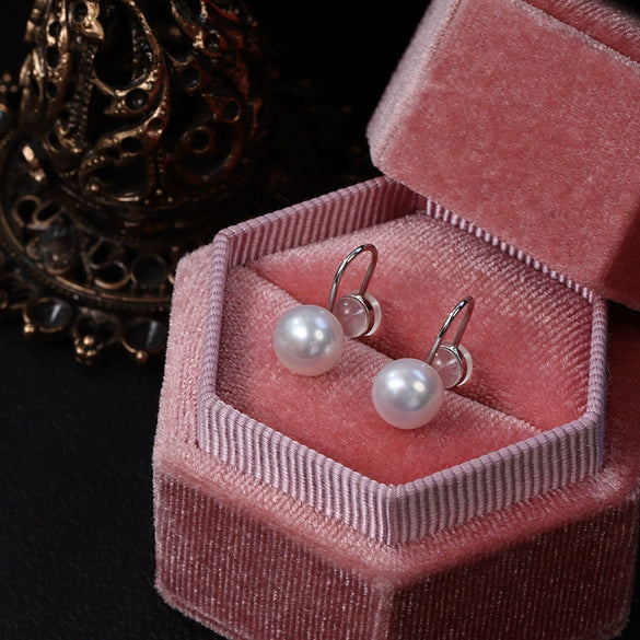 Wholesale Minimalist Unisex Steamed Bun Round Natural Freshwater Pearl S925 Silver Painless Ear Clip With Silicone Ear Buckle