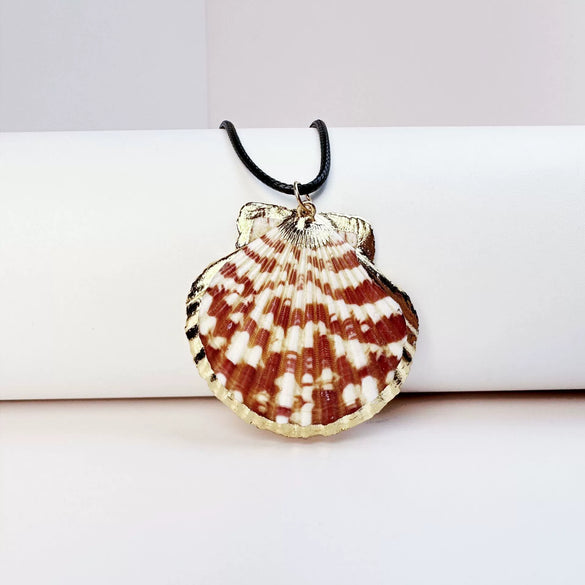 Wholesale Minimalist Waxed Leather Rope Natural Conch Shell Necklaces With Electroplated Gold Edge
