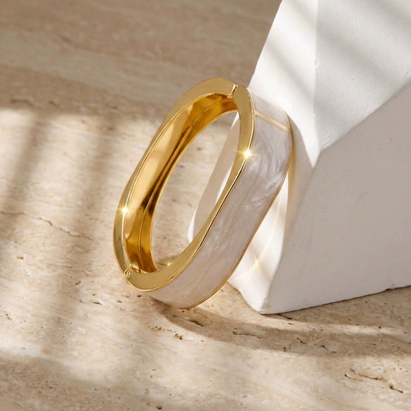 Wholesale Modern Minimalist Geometric Drip Oil Alloy Square Wide Bracelet Accessories