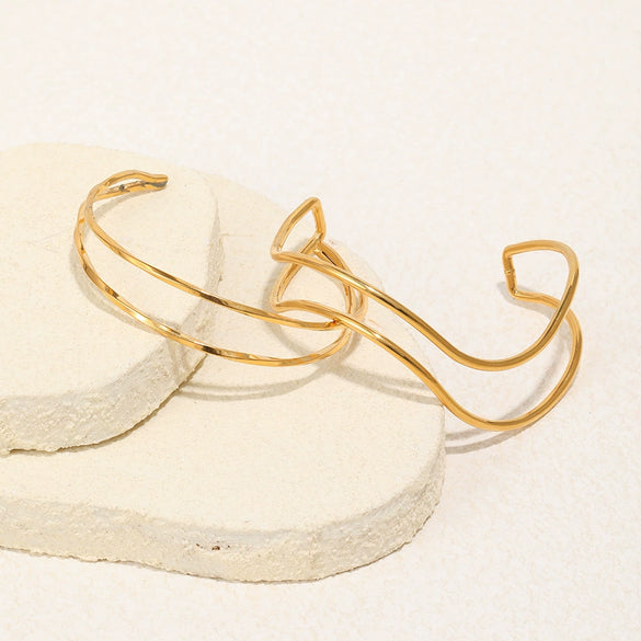 Wholesale Modern Minimalist Geometric Stainless Steel Electroplated Twisted Line Bracelet Jewelry