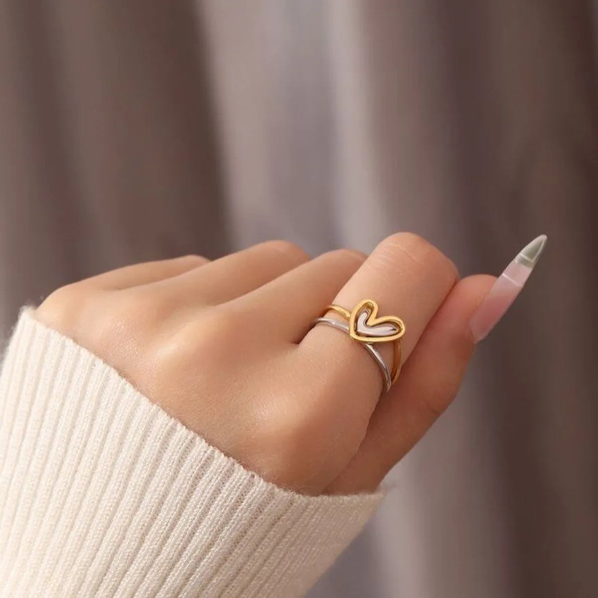 Wholesale Modern Style Solid Color Heart Shape Copper Asymmetrical Irregular Rings