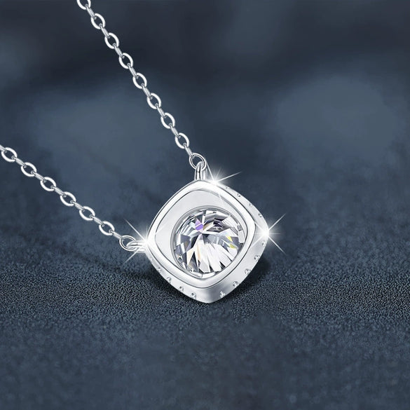 Wholesale Moissanite Geometric Minimalist 925 Sterling Silver Fourclaw Pendant Necklace For Women