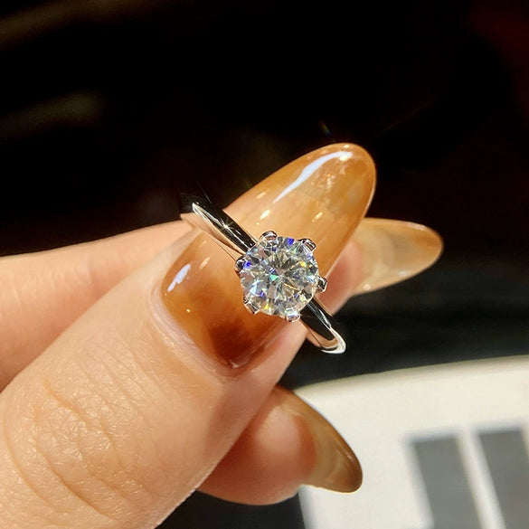 Wholesale Moissanite Ring In S925 Silver With Geometric Shape Classic Six Claw Design And Electroplating Finish For Women