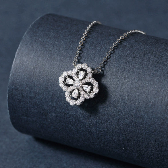Wholesale Moissanite S925 Sterling Silver Fourleaf Clover Pendant Necklace Versatile Forest Style Jewelry