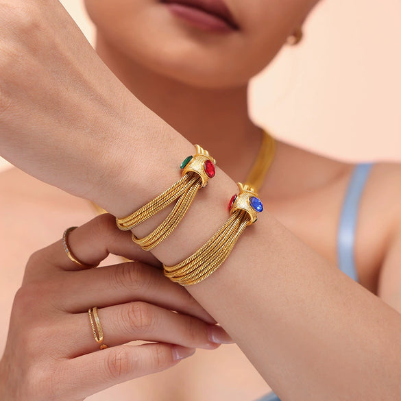 Wholesale Multi Layer Plain Gold Chain Inlaid With Rhinestone Necklace Bracelet Set In Titanium Steel With Electroplating For Women