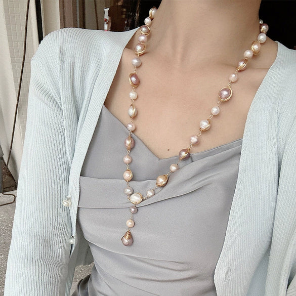 Wholesale Natural Baroque Pearl Long Sweater Chain With Geometric Pattern For Women Retro Beaded Clavicle Chain Jewelry