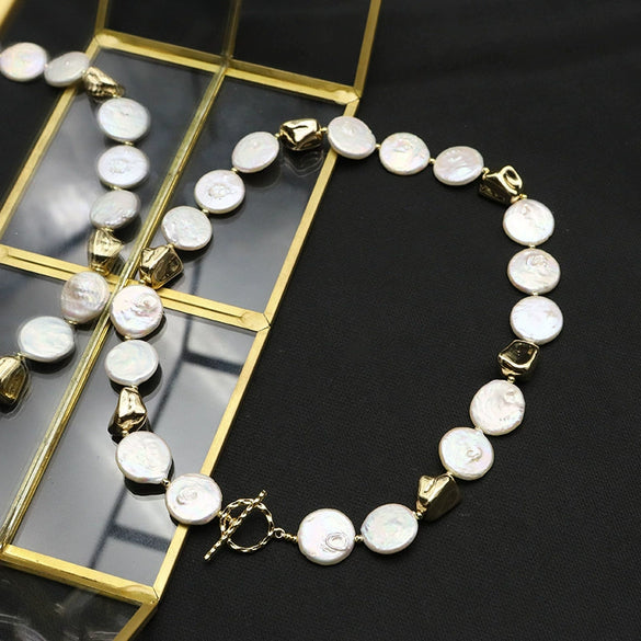 Wholesale Natural Baroque Pearl Necklace With Portrait Coin Pendant Electroplated Handmade Beaded Chain Retro Geometric Style