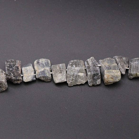 Wholesale Natural Crystal Agate Fluorite Raw Stone Ore Perforated Diy Beads