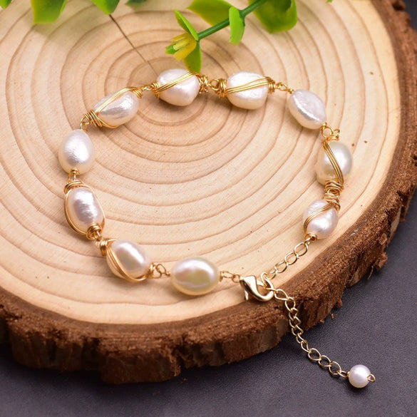 Wholesale Natural Freshwater Pearl Bracelet With Two Sided Light Retro Design Geometric Shape Electroplated Beaded Jewelry That Doesn't Fade
