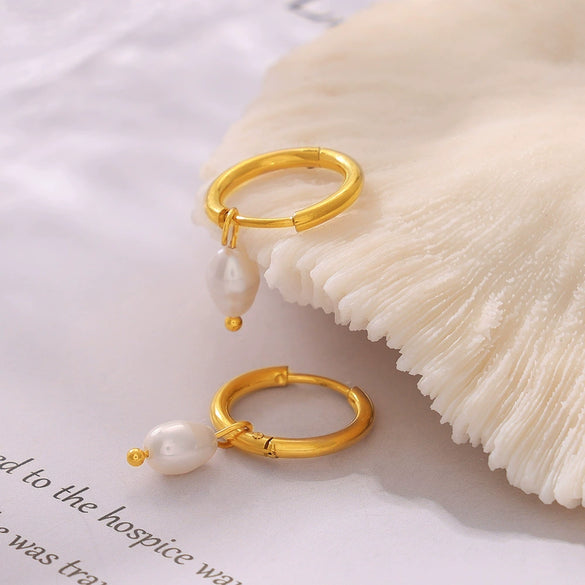 Wholesale Natural Freshwater Pearl Earrings For Women Geometric Style Titanium Steel 18K Gold Plated