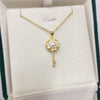 Wholesale Natural Freshwater Pearl Necklace With Four Leaf Clover Key Pendant And Copper Accessories