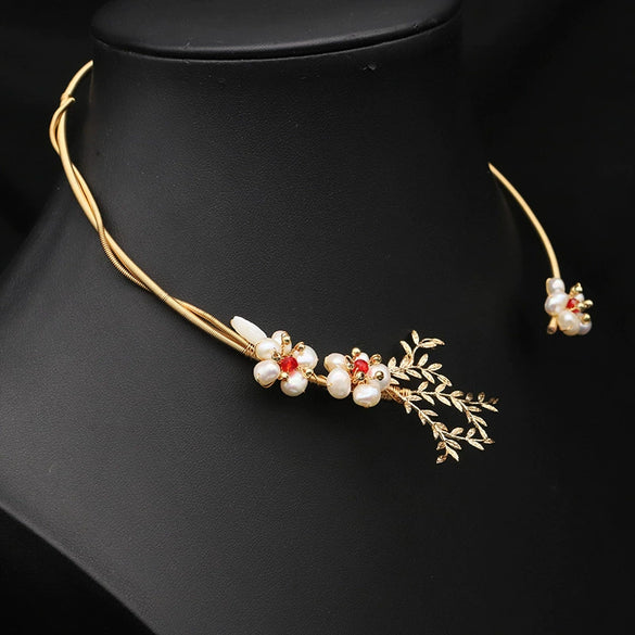 Wholesale Natural Pearl Collar Necklace For Women Handmade With Geometric And Plant Flowers Original Design Light Luxury Jewelry