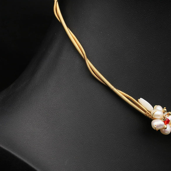 Wholesale Natural Pearl Collar Necklace For Women Handmade With Geometric And Plant Flowers Original Design Light Luxury Jewelry