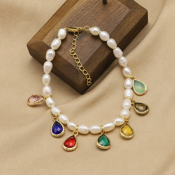 Wholesale Natural Pearl Geometric Retro Electroplating Water Drop Pendant Bracelet