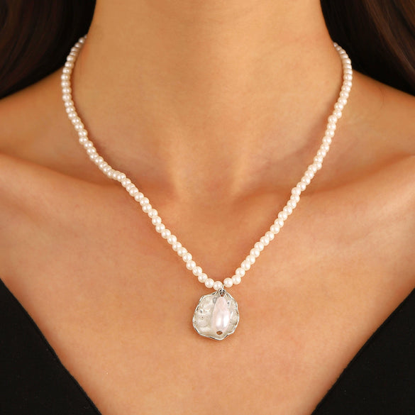 Wholesale Necklace Alloy Mermaid Shell Pearl Geometric Pendant Electroplating For Women