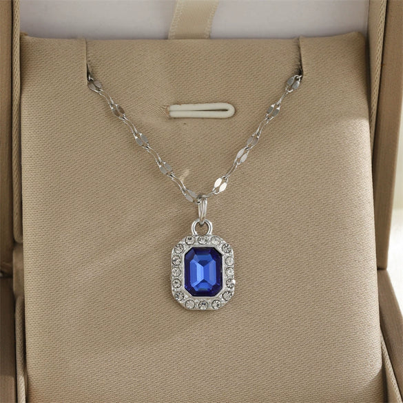 Wholesale Necklace Alloy Mixed Gemstone Inlay Geometric Heart Shape Electroplating For Women