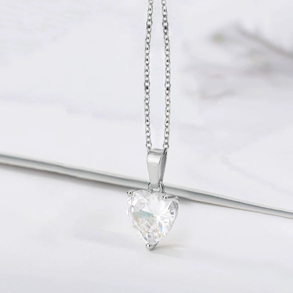 Wholesale Necklace Copper Heartshaped Zircon Pendant Ochain Women's Fashion