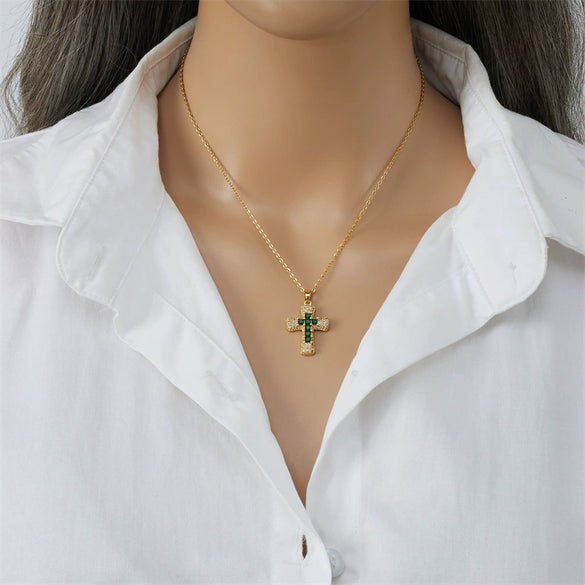 Wholesale Necklace Copper Mixed Gem Inlay Geometric Electroplating Ochain Pendant For Women