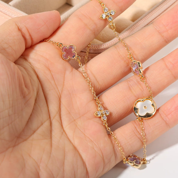 Wholesale Necklace Copper Plated Gold Clover Snowflake Heart Shape Star Pendant