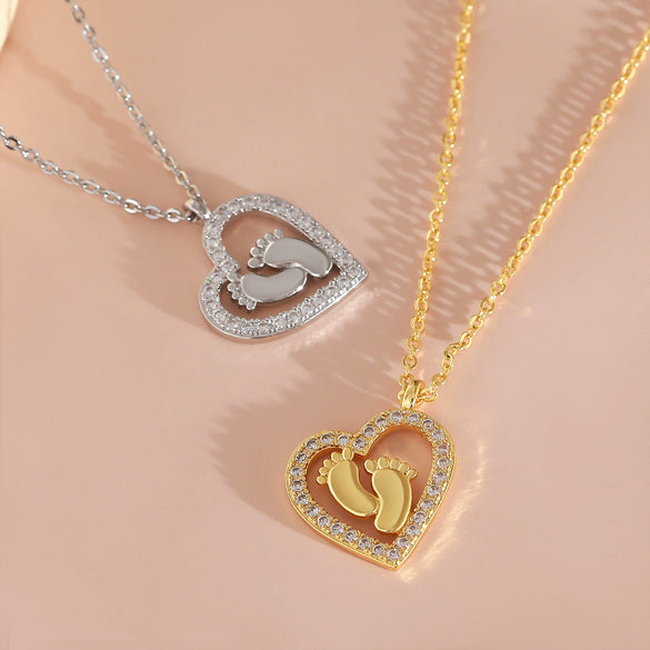 Wholesale Necklace Heartshaped Copper Gold Plated Pendant With Diamonds