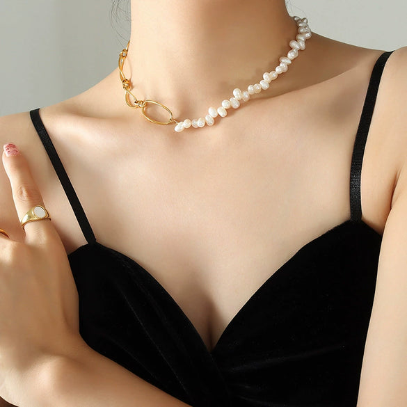 Wholesale Necklace Oval Freshwater Pearl Chain Stitching Geometric Design Baroque Niche Style Titanium Steel Electroplating