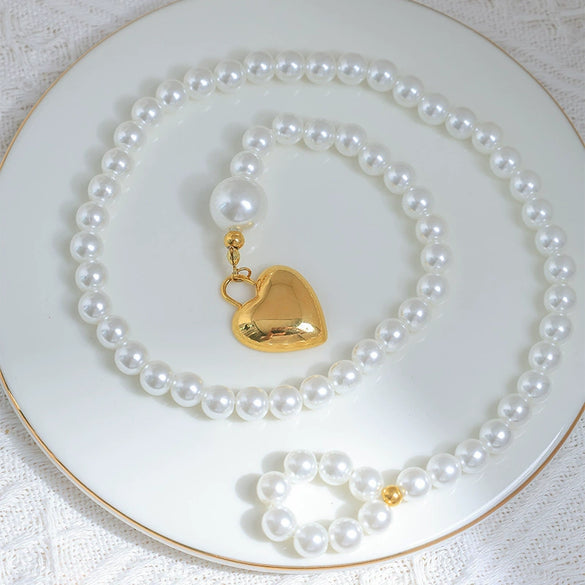 Wholesale Necklace Pearl And Titanium Steel Heart Shape Pendant Electroplated Women's Fashion Retro Light Luxury Design