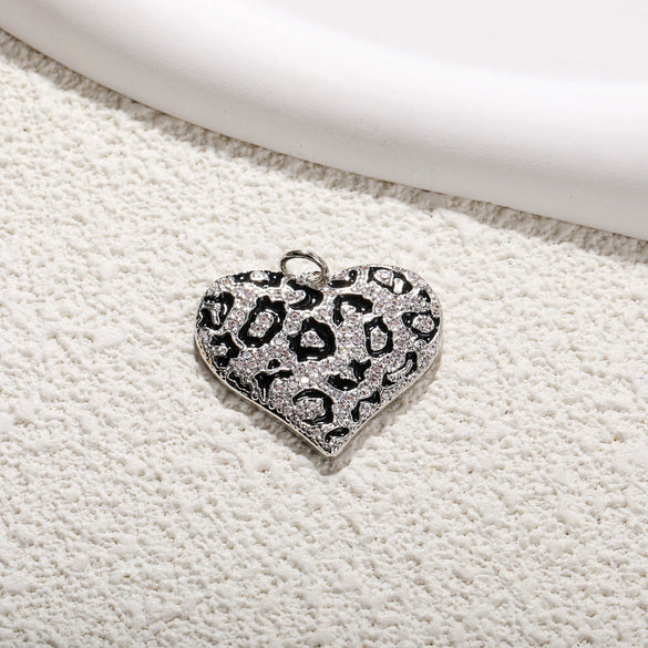 Wholesale Necklace Pendant Copper With Zircon Oil Drop Leopard Print Threedimensional Heart And Black Agate Irregular Heart