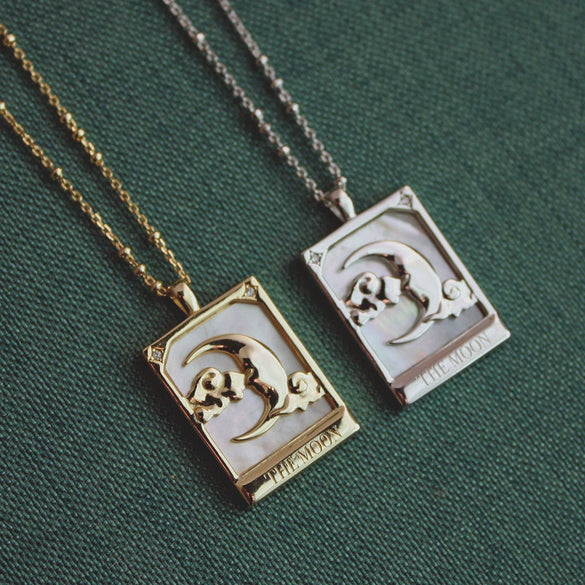 Wholesale Necklace Retro Light Luxury Star Moon Copper Pendant With Geometric Pattern And Electroplating Process For Women