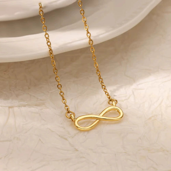 Wholesale Necklace Stainless Steel 18K Goldplated Geometric Eternal Infinity 8Shaped Pendant For Women