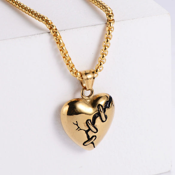 Wholesale Necklace Stainless Steel Retro Heartshaped Threedimensional Casting Electroplating Punk Hiphop Pendant