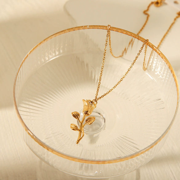Wholesale Necklace Stainless Steel Titanium Steel Flower Geometric Electroplated Women's