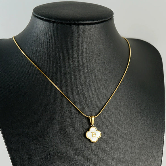 Wholesale Necklace 316L Stainless Steel 316L Stainless Steel Fourleaf Clover Shell Letter Pendant Snake Bone Chain Electroplating Women's Style