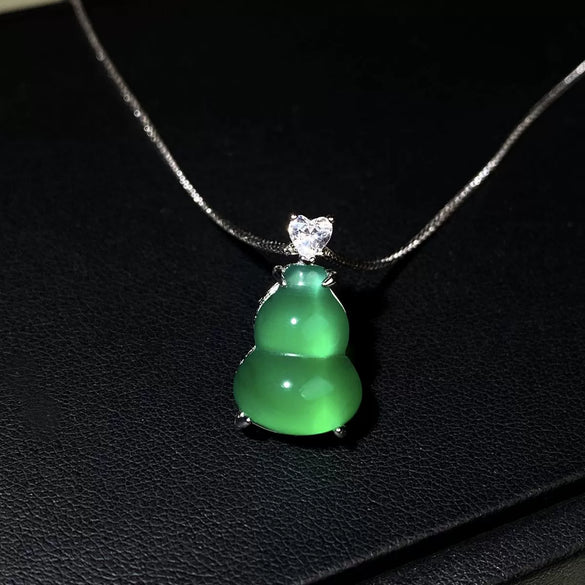 Wholesale Necklace 925 Sterling Silver Natural Green Chalcedony Gourd Pendant Ochain Electroplated Geometric Style For Women