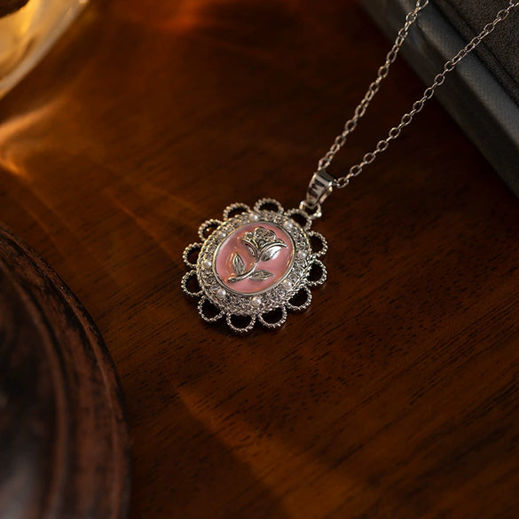 Wholesale Necklace Titanium Steel Copper Flower Heart Shape Electroplated Light Luxury Style For Women