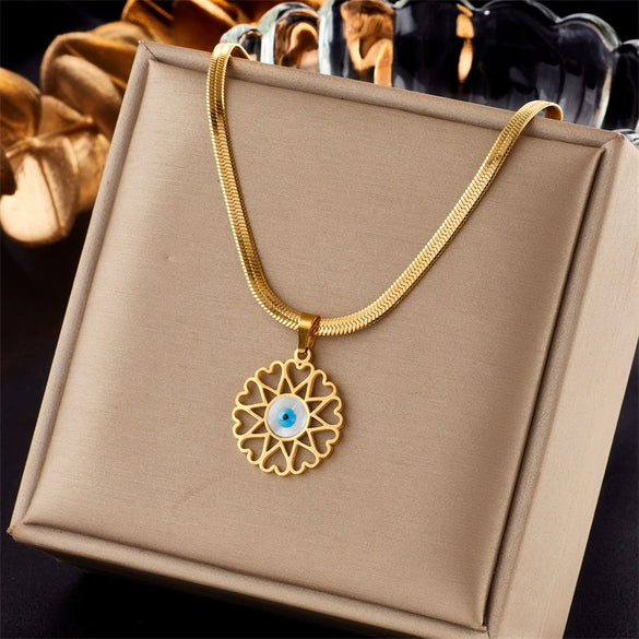 Wholesale Necklace Titanium Steel Geometric Hollow Eye Snake Bone Chain Retro Style Electroplated For Women