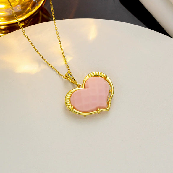 Wholesale Necklace Titanium Steel Heart Shape Pendant Cartoon Style Vacuum Furnace Electroplated Ochain For Women