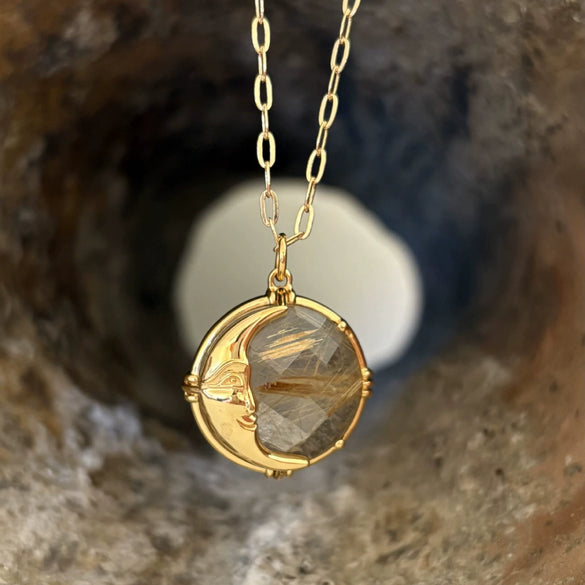 Wholesale Necklace Titanium Steel Retro Threedimensional Painted Round Halfface Pendant Electroplating