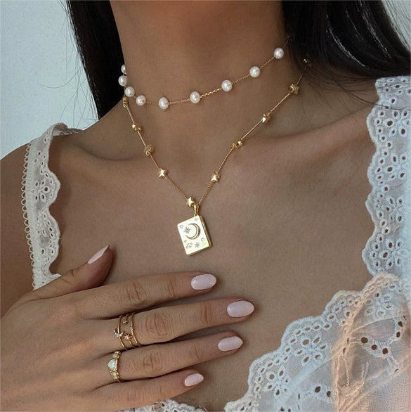 Wholesale Necklace Titanium Steel Stainless Steel Geometric Open Star Moon Lock Electroplating For Women