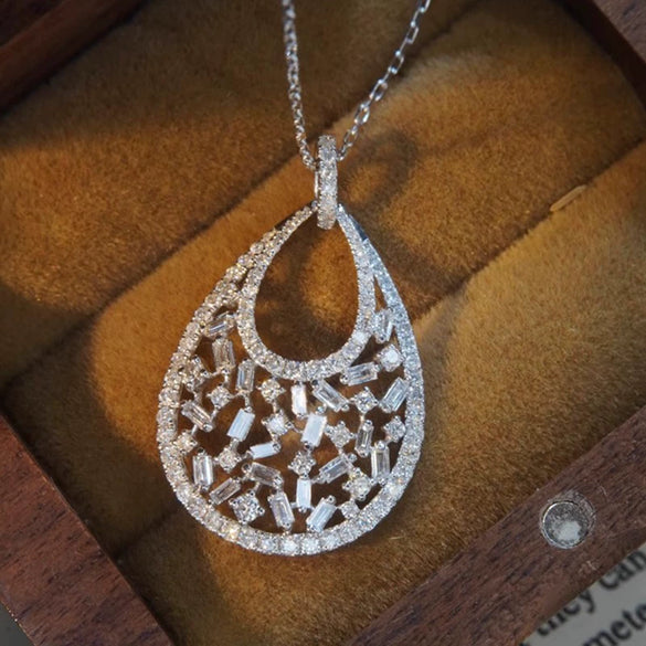 Wholesale Necklace Women's Light Luxury Heavy Industry Style Copper Geometric Shiny Zircon Mixed Gemstone Setting