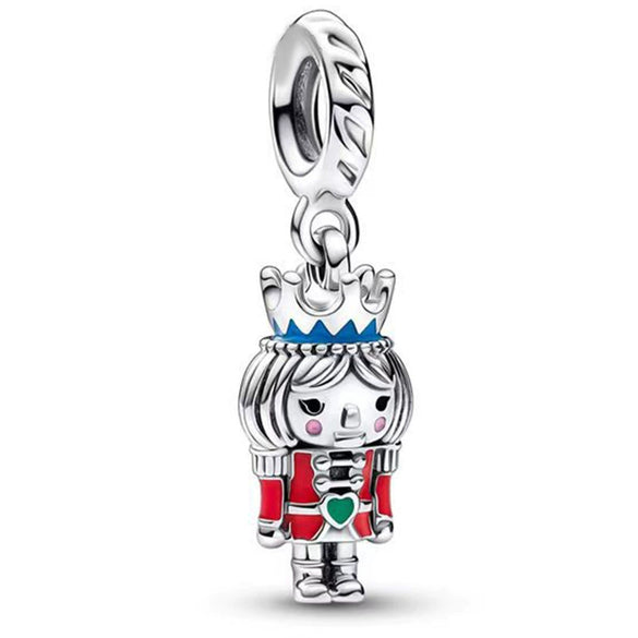 Wholesale New Design Totem Pattern Metal Pendant With Electroplating Treatment