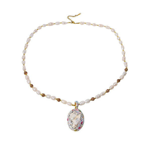 Wholesale Niche Fashion Freshwater Pearl Necklace With Mixed Gemstone Inlay Pendant And Electroplating Treatment