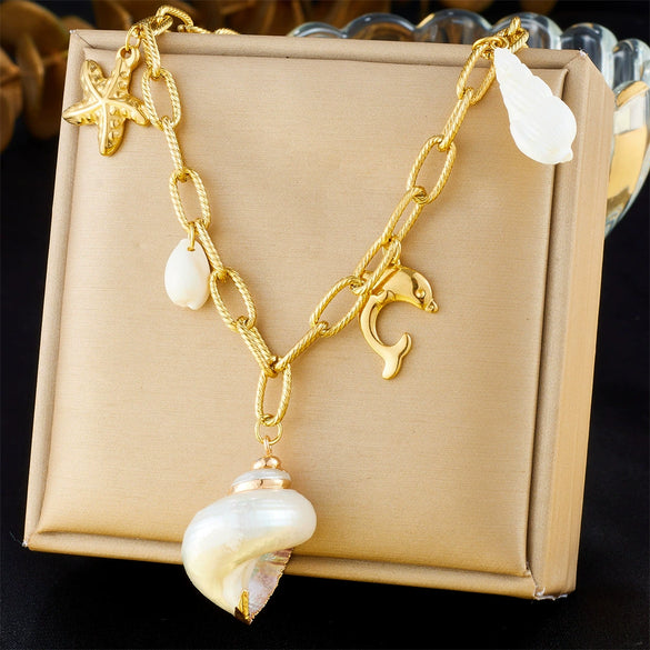Wholesale Niche Style Animal Inspired Stainless Steel Gold Plated Necklace With Pearl Conch Starfish Dolphin Turtle Elements