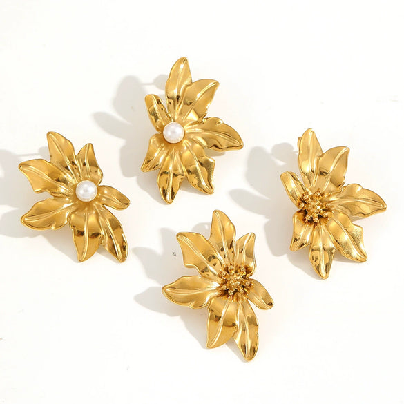 Wholesale Niche Style Flower Shape Stainless Steel 18K Goldplated Earrings For Women