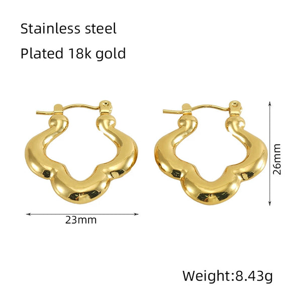 Wholesale Niche Style Heart Pattern 316L Stainless Steel 18K Electroplated Women's Earrings