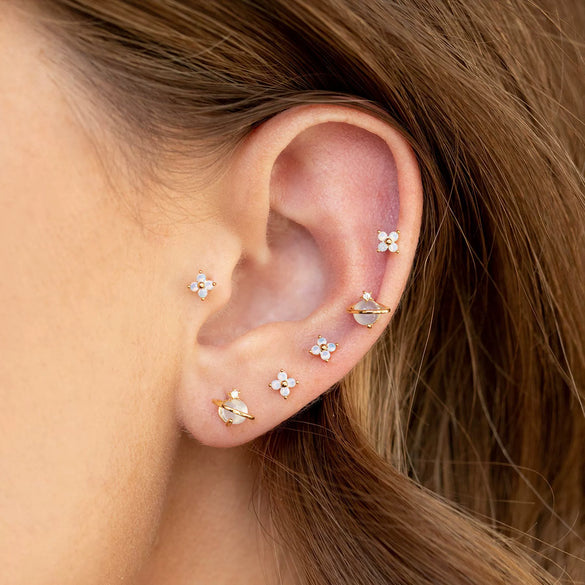 Wholesale Niche Style Women's Earrings With Cat's Eye Stone Star Pattern 925 Silver Needle Brass Inlaid Zircon Real Gold Plating