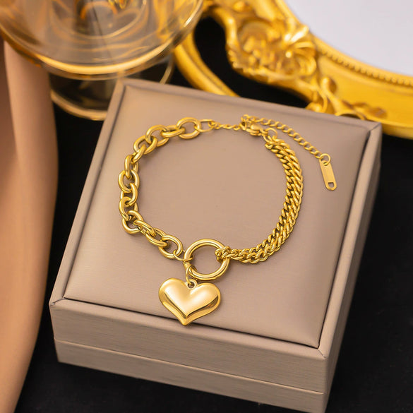 Wholesale Nonfading Fashion Women's Geometric Flower And Insect Pattern Electroplated Titanium Steel Bracelet