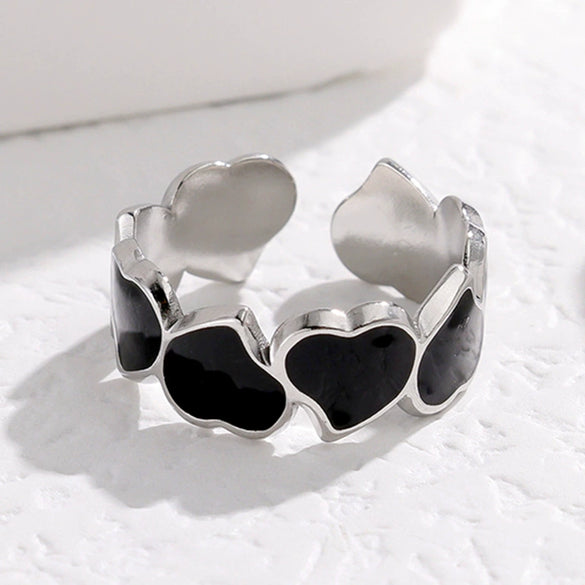 Wholesale Nonfading Titanium Steel Open Ring For Women With Heart Design And Electroplating Treatment