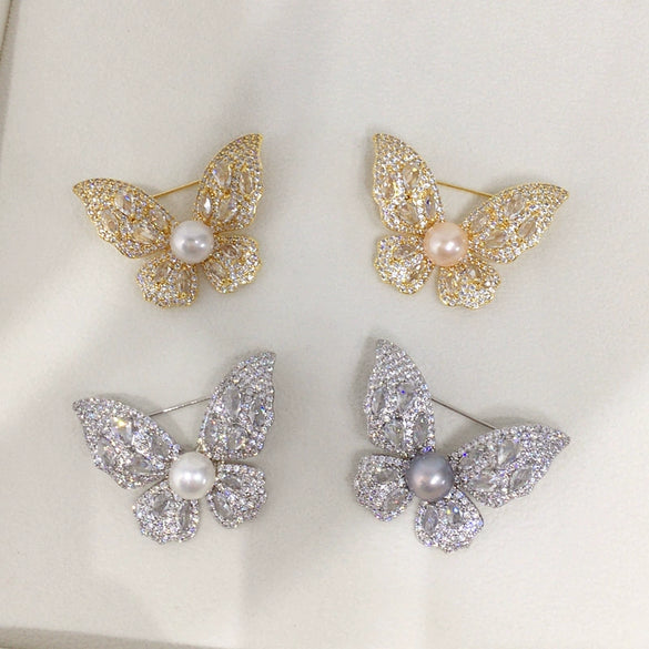 Wholesale Pearl Alloy Inlaid Artificial Gemstones And Semiprecious Stones Fairy Butterfly Brooch With Real Gold Plating And Set With Pearls